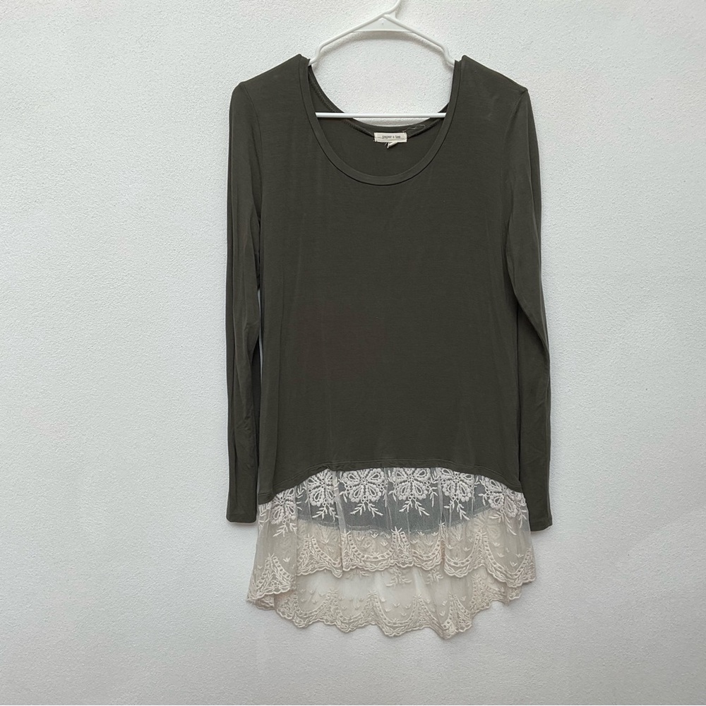 Paper + Tee Olive Green Long Sleeve Lace Panel Size Medium